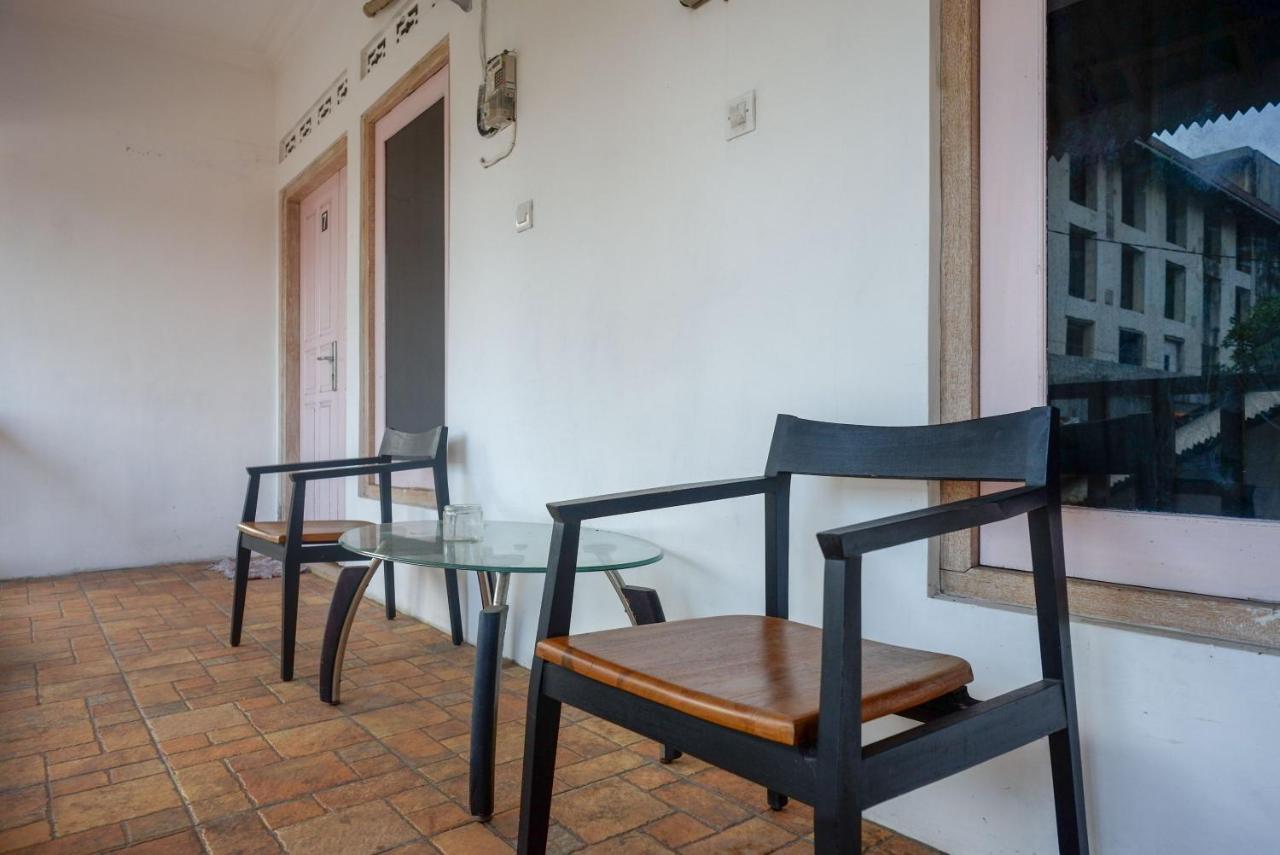 OYO 1592 Gading 4u Homestay Near RS Pratama Yogyakarta Bagian luar foto