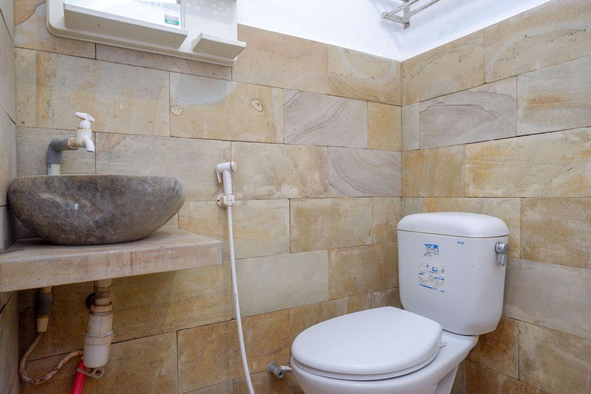 OYO 1592 Gading 4u Homestay Near RS Pratama Yogyakarta Ruang foto